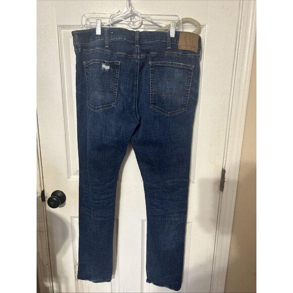 American Eagle Jeans Mens 38x32 Dark Blue Distressed Next Level Flex Denim - Picture 4 of 8